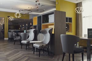 thumbnail: Lounge