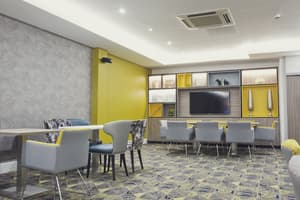 thumbnail: Lounge
