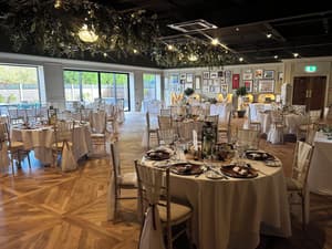 thumbnail: Indoor wedding