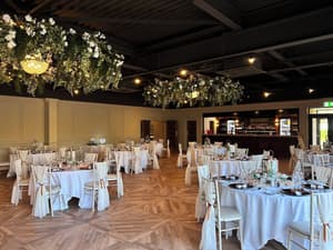 thumbnail: Indoor wedding