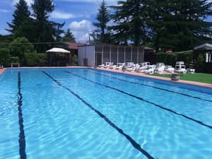 thumbnail: Outdoor pool
