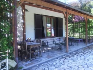 thumbnail: Terrace/patio