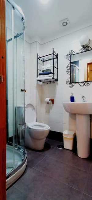 thumbnail: Bathroom