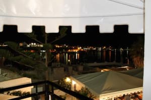thumbnail: 216368500.jpg