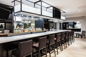thumbnail: Bar (on property)