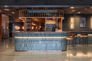 thumbnail: Bar (on property)