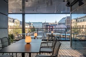 thumbnail: Restaurant