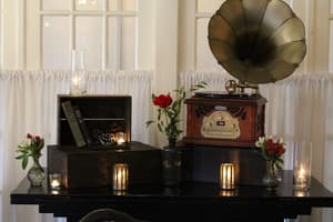 thumbnail: Interior detail