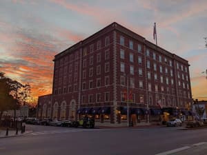 thumbnail: Exterior