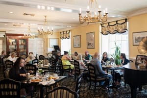 thumbnail: Restaurant