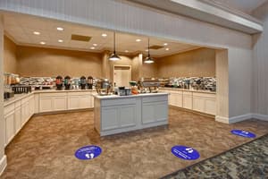 thumbnail: Breakfast area