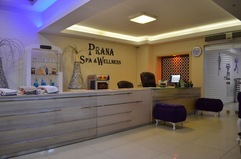 Spa reception