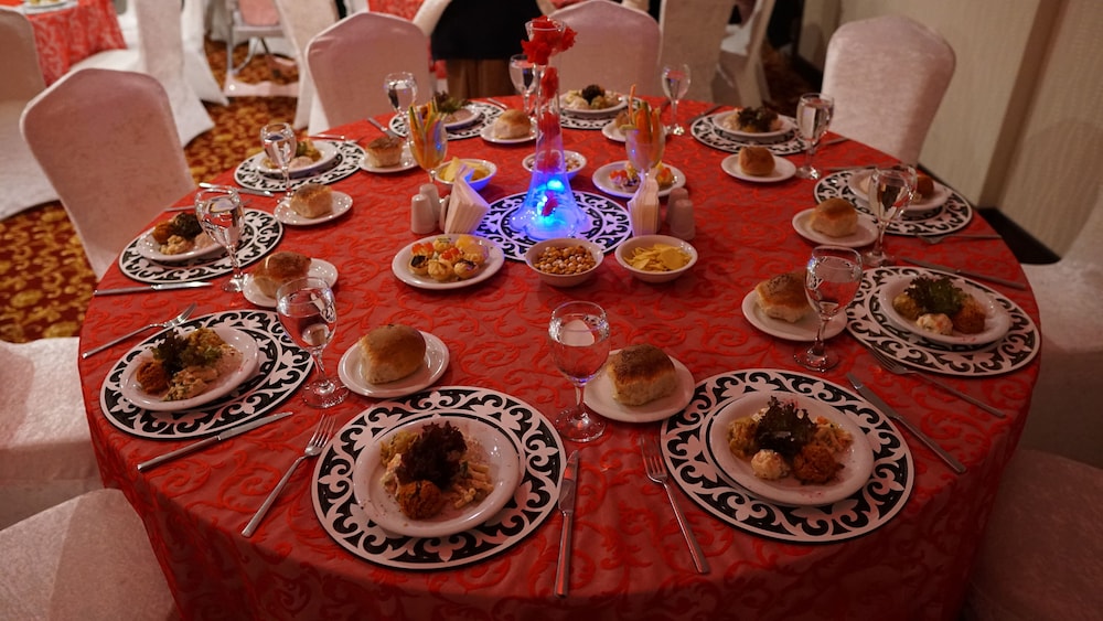 Banquet hall