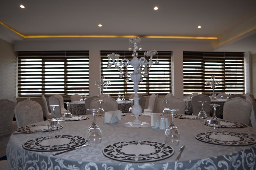 Indoor wedding