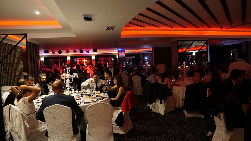 Indoor wedding