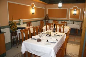 thumbnail: Restaurant