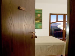 thumbnail: General view