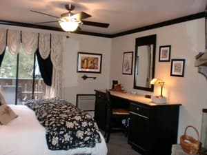 thumbnail: Private kitchenette