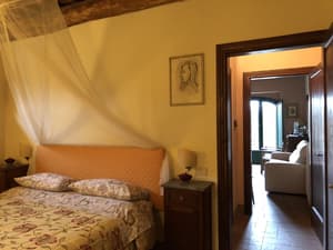 thumbnail: Interior detail