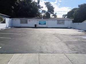 thumbnail: Parking