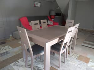 thumbnail: Breakfast area