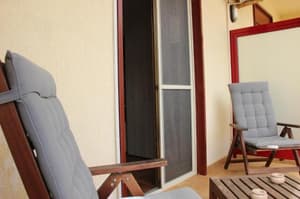 thumbnail: 570489020.jpg