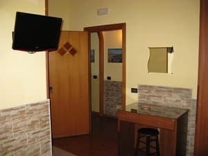 thumbnail: Room amenity
