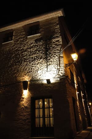 thumbnail: Front of property