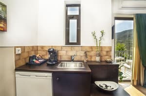 thumbnail: In-room dining