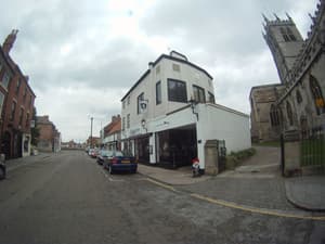 thumbnail: Front of property