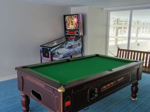thumbnail: Pool