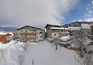 thumbnail: General view