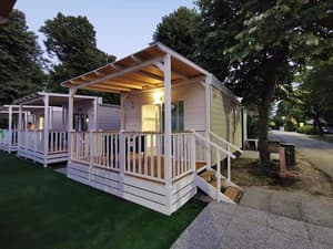 thumbnail: Terrace/patio
