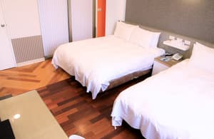 thumbnail: Room