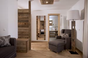 thumbnail: Room amenity