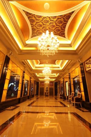 thumbnail: Hallway