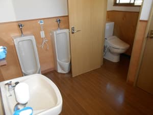 thumbnail: Bathroom