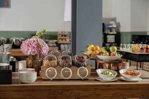 thumbnail: Breakfast buffet