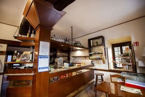 thumbnail: Bar (on property)