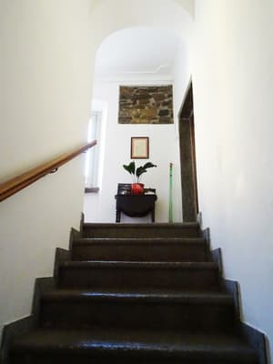 thumbnail: Staircase