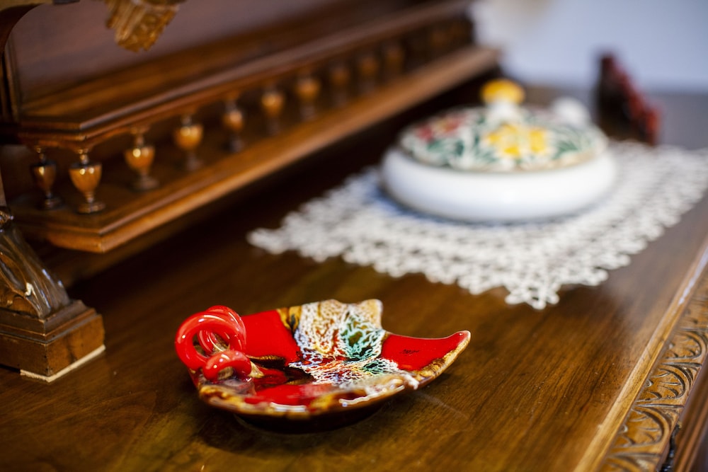 Room amenity