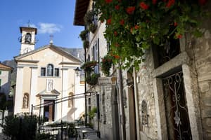 thumbnail: Exterior