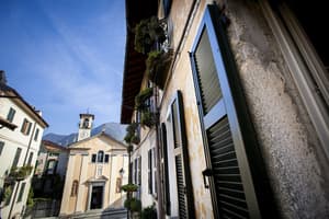 thumbnail: Exterior