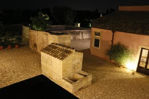 thumbnail: Property grounds
