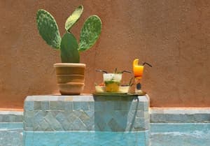 thumbnail: Poolside bar