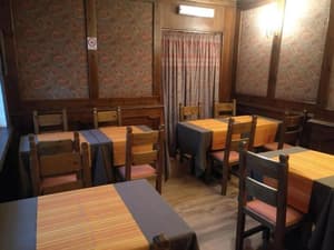 thumbnail: Restaurant