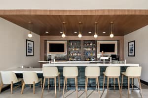 thumbnail: Bar (on property)