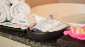 thumbnail: Bathroom amenities