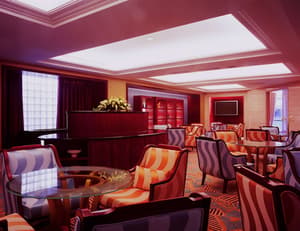 thumbnail: Breakfast area