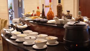 thumbnail: Breakfast area
